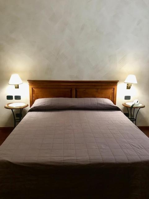 קסטלנואובו דל גארדה Albergo La Meridiana מראה חיצוני תמונה